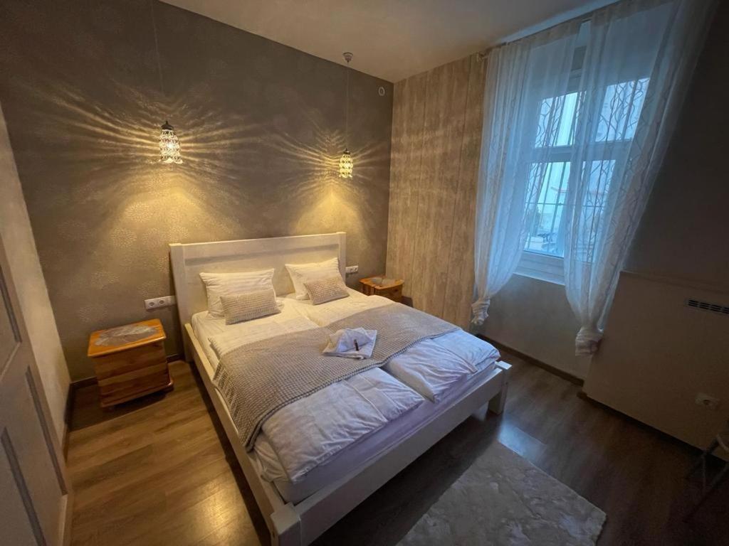 Safit-Mandala Apartment Mosonmagyaróvár Екстериор снимка